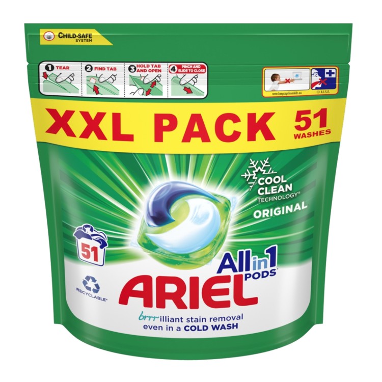 ARIEL 3 in 1 universalios skalbimo kapsulės 51 vnt