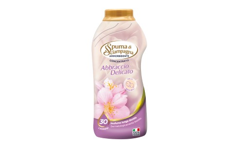 SPUMA ABBRACCIO DELICATO audinių minkštiklis jautriai odai 600 ml